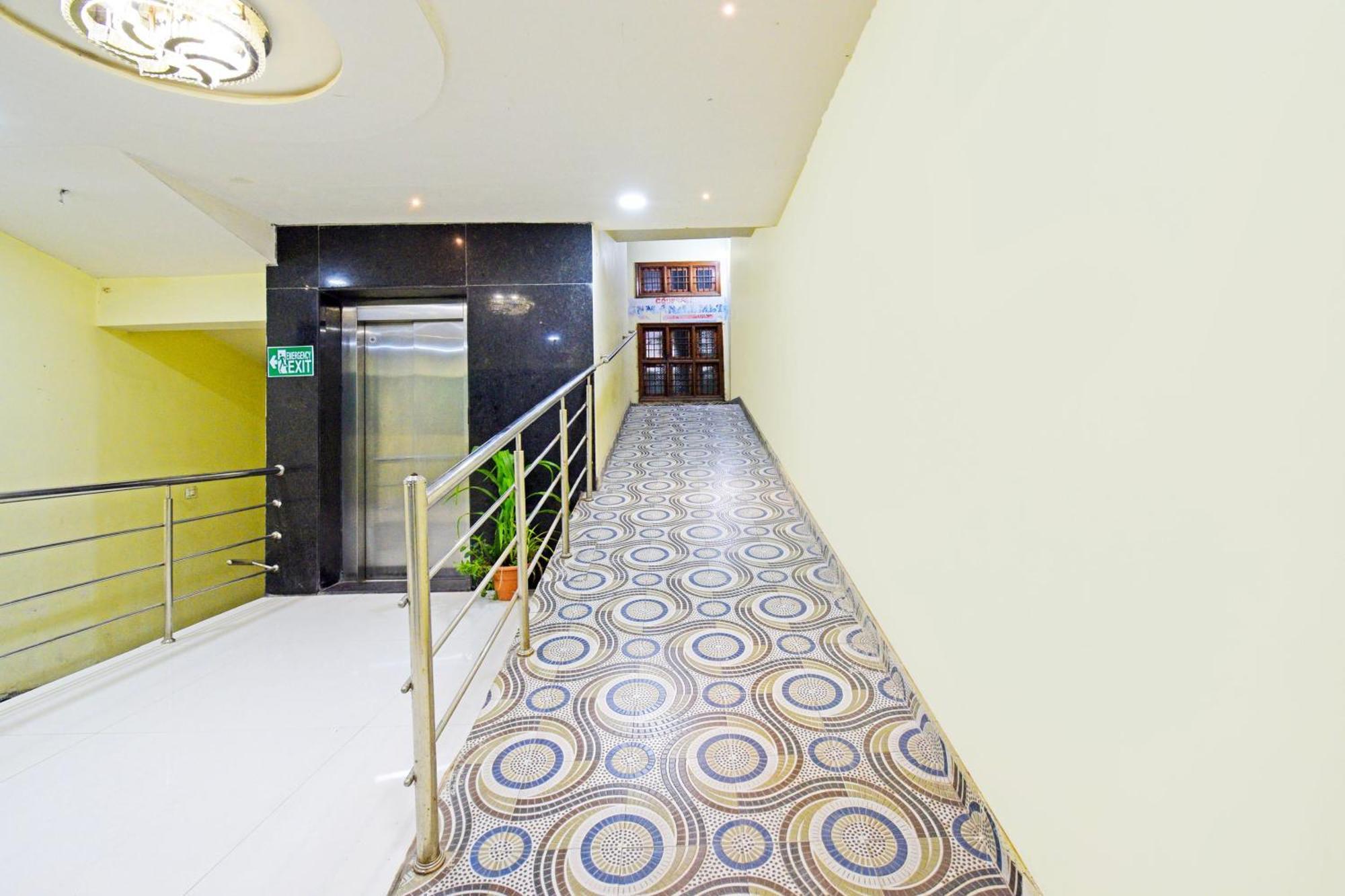 Super Townhouse Mancherial Mancherāl 외부 사진